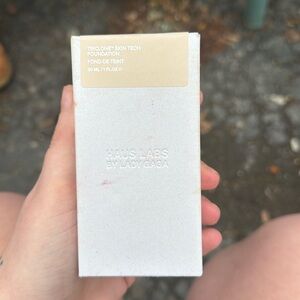 Haus Labs by Lady Gaga Foundation